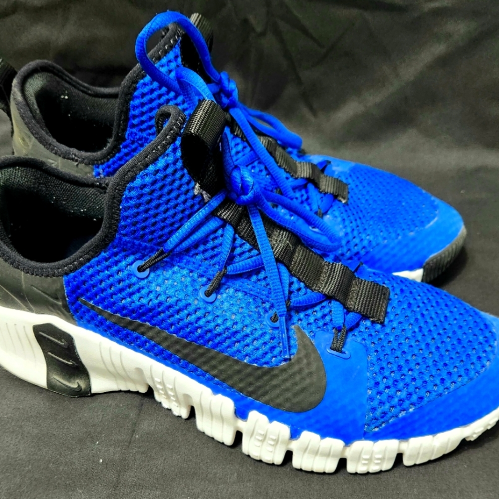 Blue Nike comfortable kicks